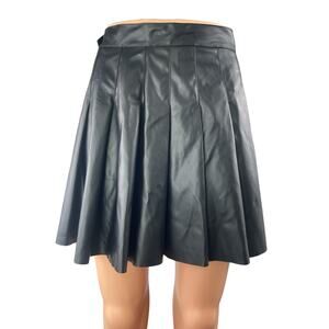 Kendall & Kylie Black Faux Leather Pleated Mini Skater Flared A-Line Skirt Sz S